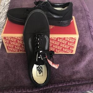 VANS Old Skool Men’s size 11.5 black shoe